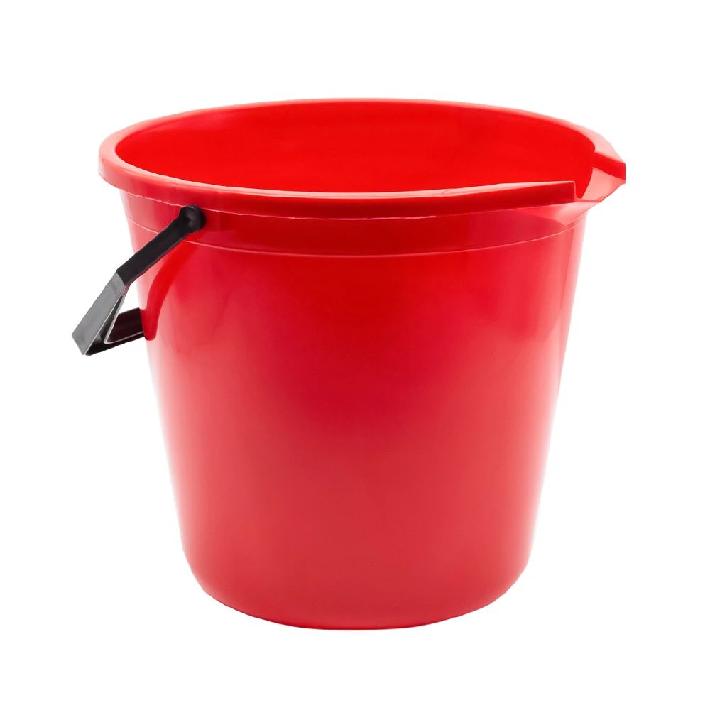 Фотосъемка бытового ведра для воды